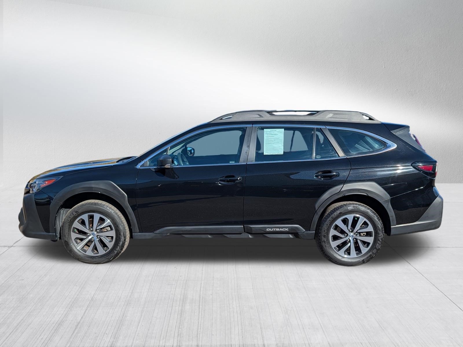 Used 2024 Subaru Outback AWD/4WD image 4
