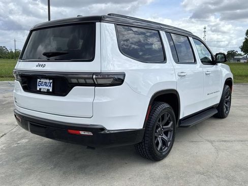 New 2026 Jeep Grand Wagoneer 4WD image 13