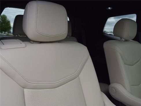 Used 2021 Cadillac XT6 Sport image 40