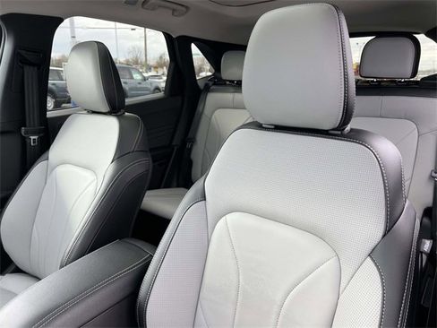 New 2026 Ford Escape SE w/ PHEV Premium Package image 24