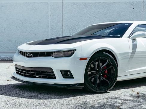 Used 2015 Chevrolet Camaro SS w/ SS Performance Package image 36