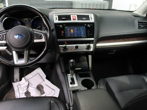 Used 2016 Subaru Outback 2.5i Limited AWD/4WD image 27