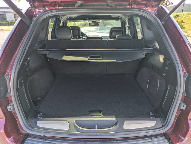 Used 2021 Jeep Grand Cherokee SRT AWD/4WD image 13