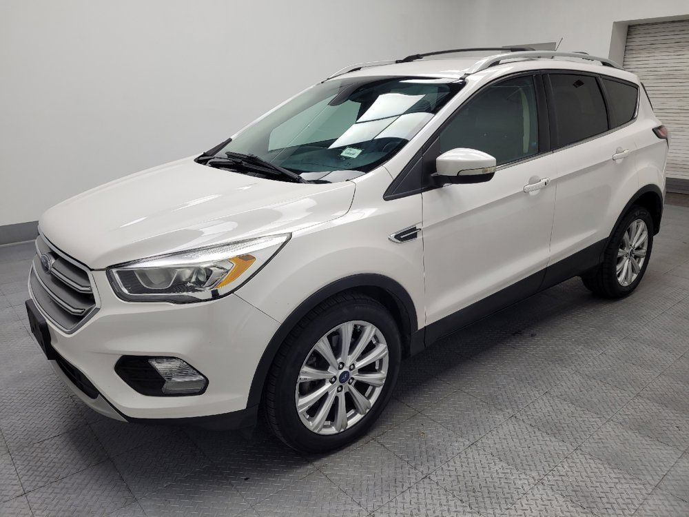 Used 2017 Ford Escape Titanium FWD image 2