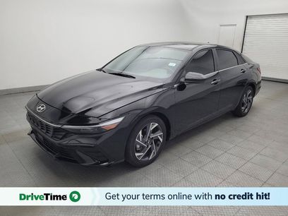 Used 2025 Hyundai Elantra SEL