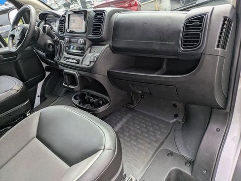 Used 2023 RAM ProMaster 2500 FWD image 28
