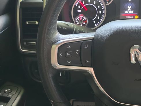 Used 2025 RAM 1500 Big Horn AWD/4WD image 16