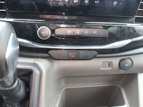 Used 2024 Ford Transit 350 XLT image 10