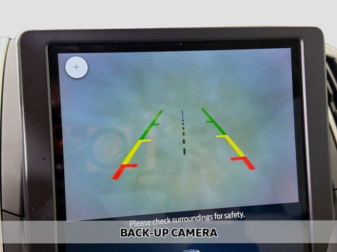 Used 2024 Ford Edge SEL w/ Convenience Package image 4