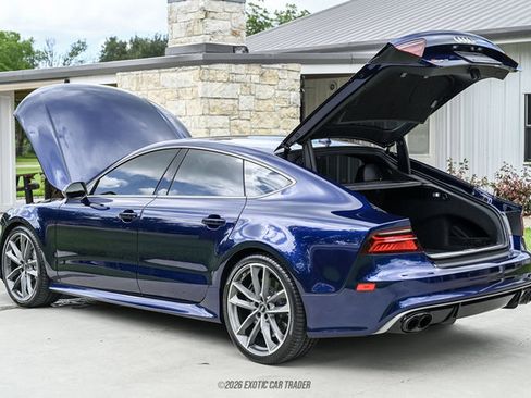Used 2018 Audi RS 7 Performance w/ Driver Assistance Package AWD/4WD image 17