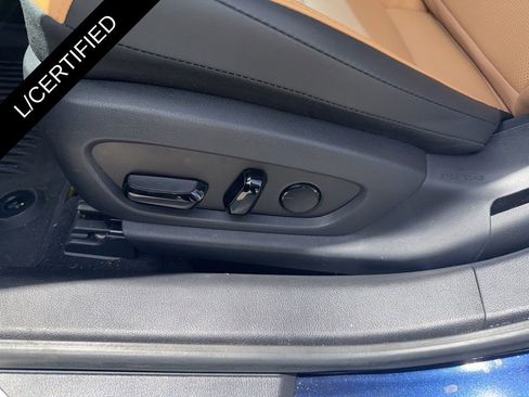 Used 2025 Lexus ES 350 w/ Premium Package image 14