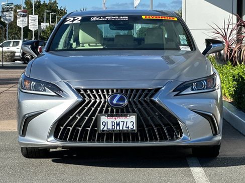 Used 2022 Lexus ES 300h w/ Premium Package FWD image 6
