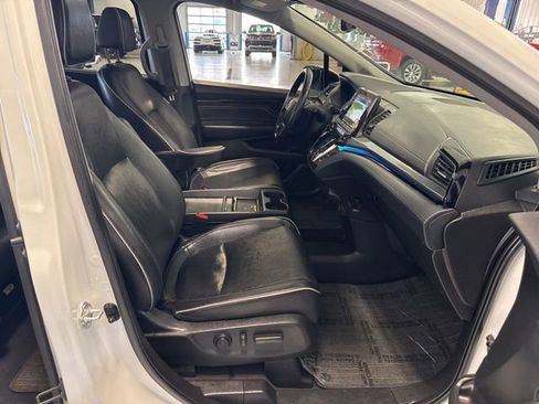 Used 2022 Honda Odyssey Elite image 17