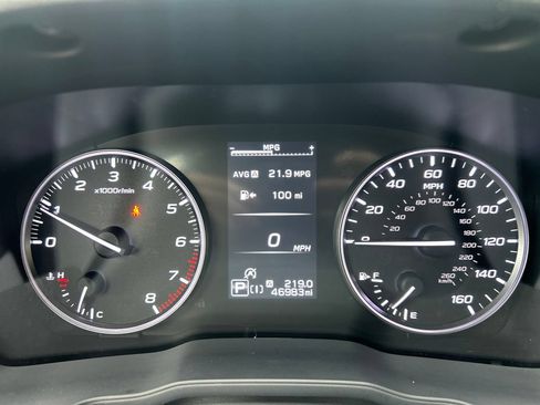 Certified 2024 Subaru Crosstrek 2.0i Premium AWD/4WD image 16