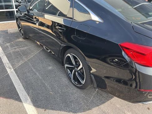 Used 2020 Honda Accord Sport image 18