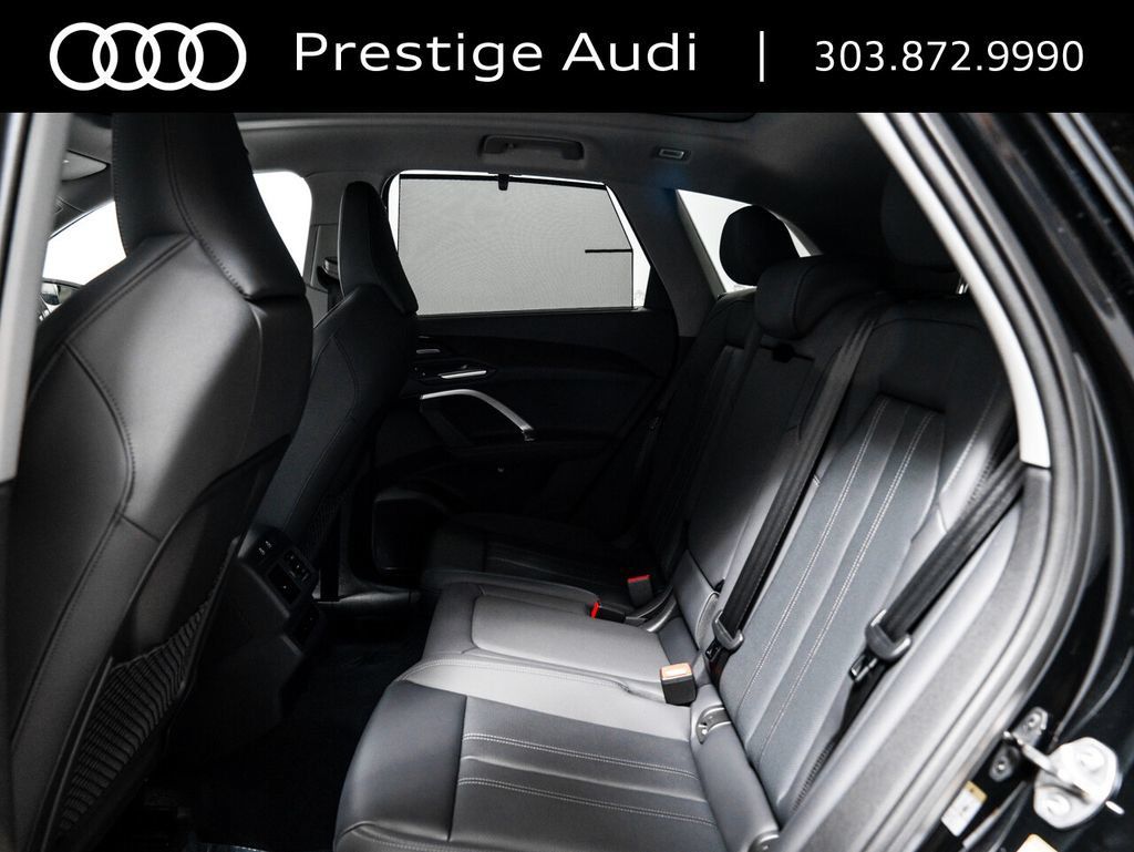 Used 2025 Audi Q5 Premium Plus w/ Premium Plus AWD/4WD image 27