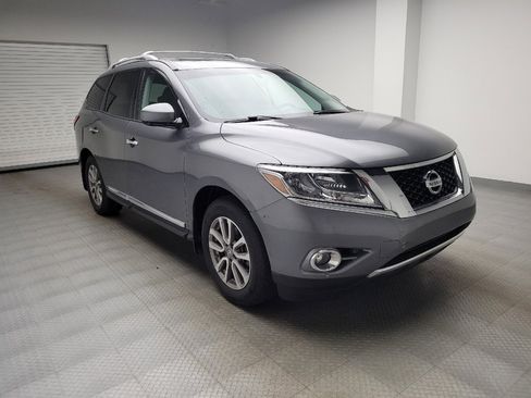Used 2015 Nissan Pathfinder SL w/ SL Premium Package FWD image 13