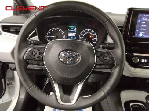Used 2024 Toyota Corolla SE image 12