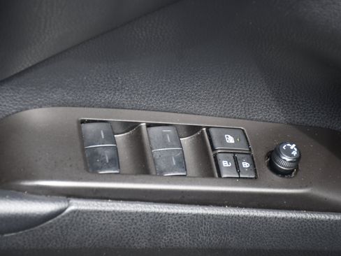 Used 2024 Toyota Camry LE w/ Convenience Package FWD image 11