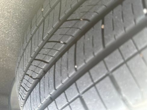 Used 2024 Toyota RAV4 XLE w/ Convenience Package AWD/4WD image 10