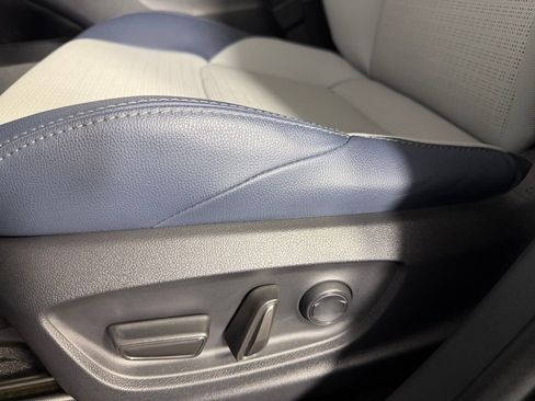 Used 2025 Subaru Solterra Touring w/ Touring Package image 24