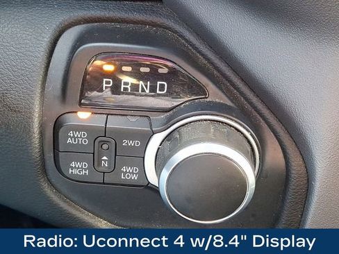 Used 2019 RAM 1500 Big Horn image 18