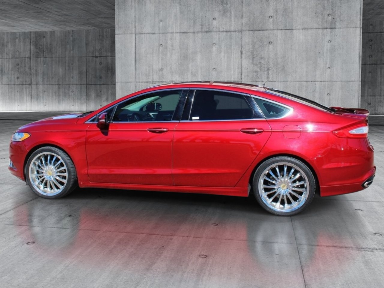 Used 2015 Ford Fusion Titanium FWD image 2