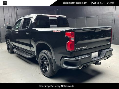 Used 2019 Chevrolet Silverado 1500 LT Trail Boss AWD/4WD image 5