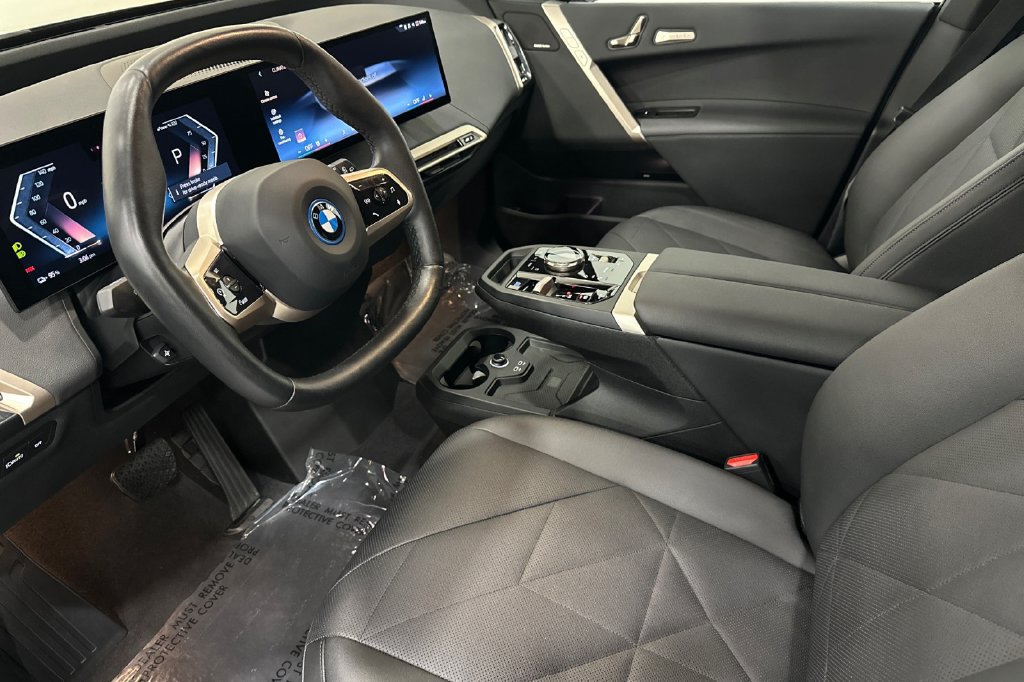 Certified 2024 BMW iX xDrive50 AWD/4WD image 10