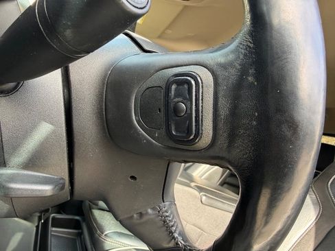 Used 2020 RAM 1500 Laramie image 14