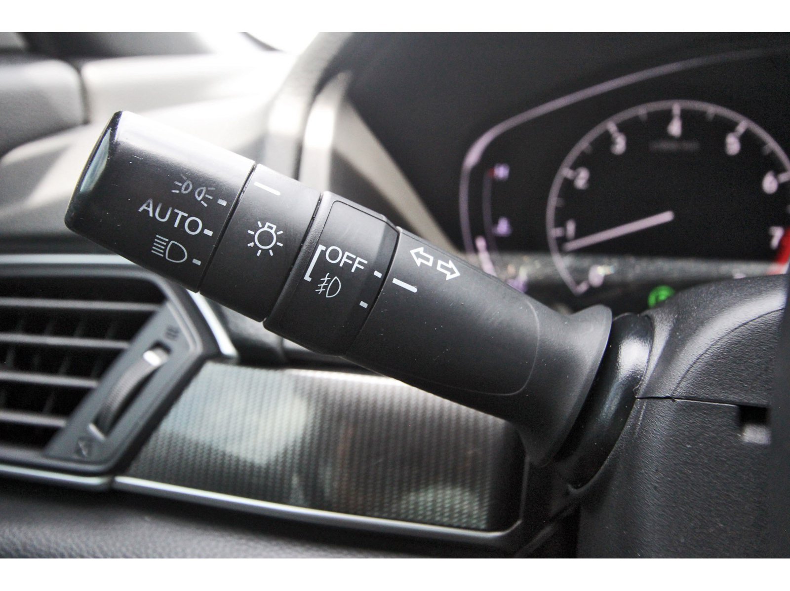 Used 2021 Honda Accord Sport image 21