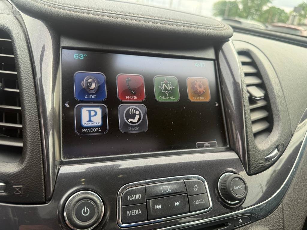 Used 2014 Chevrolet Impala LT w/ Convenience Package FWD image 13