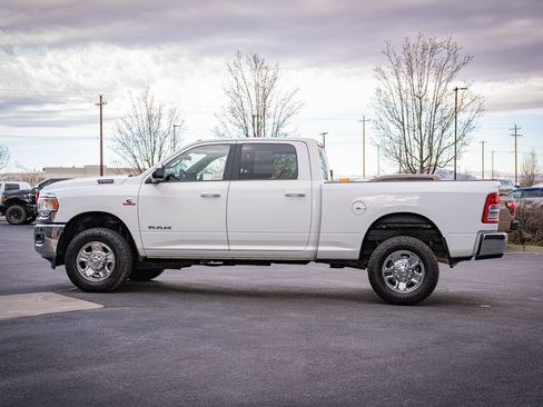 Used 2022 RAM 2500 Big Horn w/ Cold Weather Group AWD/4WD image 10