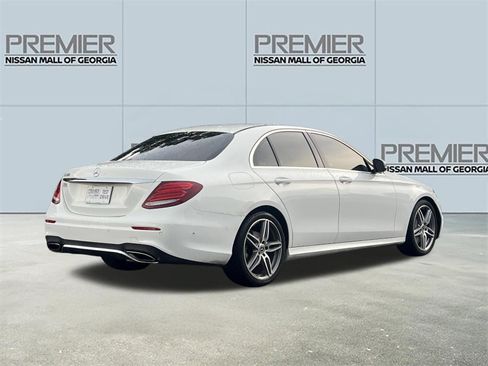Used 2018 Mercedes-Benz E 300 image 24