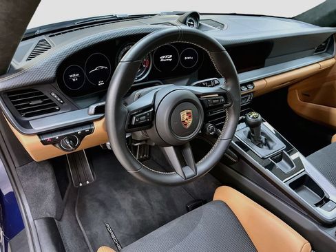 Certified 2024 Porsche 911 GT3 RWD image 4