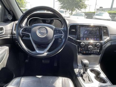 Used 2019 Jeep Grand Cherokee Limited AWD/4WD image 14