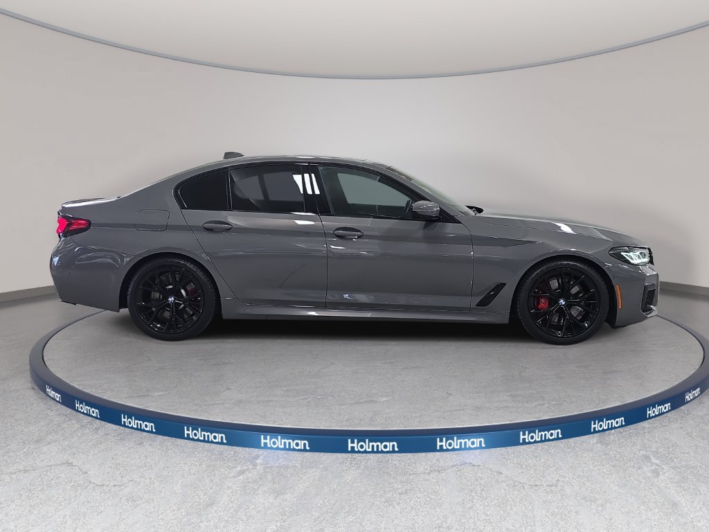 Used 2021 BMW M550i xDrive w/ Dynamic Handling Package AWD/4WD image 6
