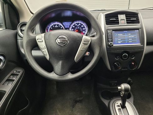 Used 2018 Nissan Versa SV FWD image 22