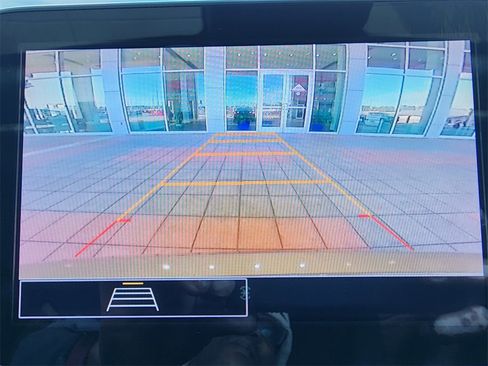 Used 2023 Chevrolet Malibu LT image 23