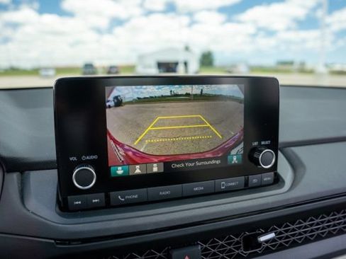 Used 2025 Honda Accord LX image 18