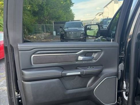 Used 2023 RAM 1500 Laramie AWD/4WD image 29