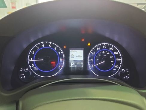 Used 2012 INFINITI G37 Journey RWD image 5