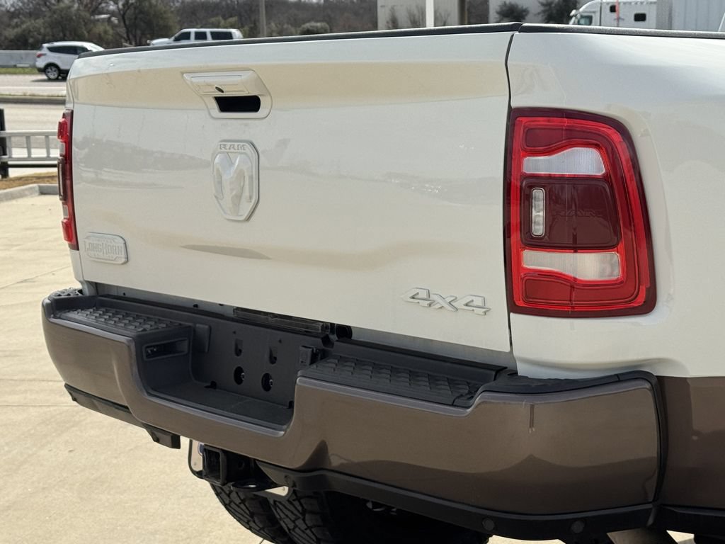 Used 2024 RAM 3500 Limited w/ Towing Technology Group AWD/4WD image 6