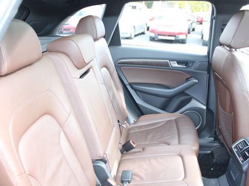 Used 2016 Audi Q5 2.0T Premium Plus w/ Technology Package image 20