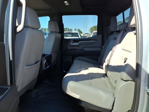 Used 2023 GMC Sierra 1500 SLT w/ SLT Premium Plus Package image 22