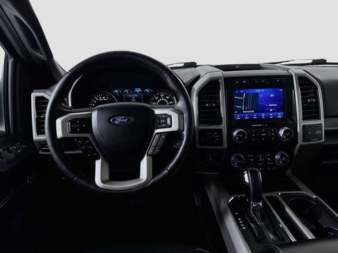 Used 2020 Ford F150 Lariat w/ Equipment Group 502A Luxury AWD/4WD image 26