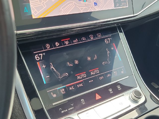 Used 2019 Audi Q8 Prestige w/ Luxury Package AWD/4WD image 20