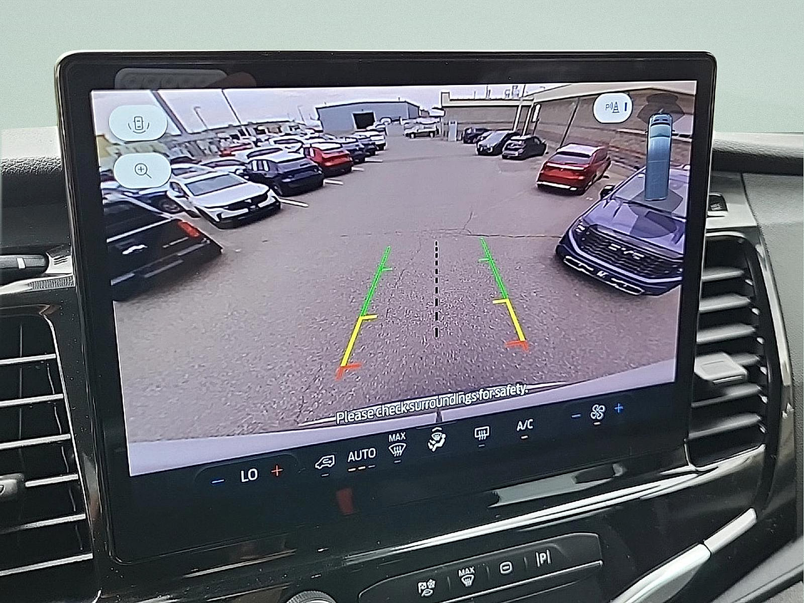 Used 2024 Ford Transit 350 XLT RWD image 20