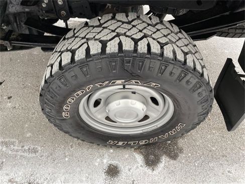 Certified 2024 Ford F250 XL w/ XL Off-Road Package image 10