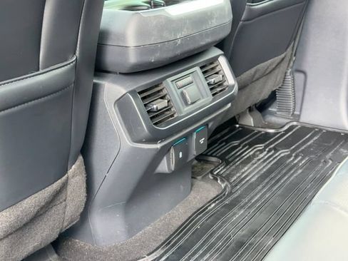 Used 2024 Ford F150 Raptor AWD/4WD image 12